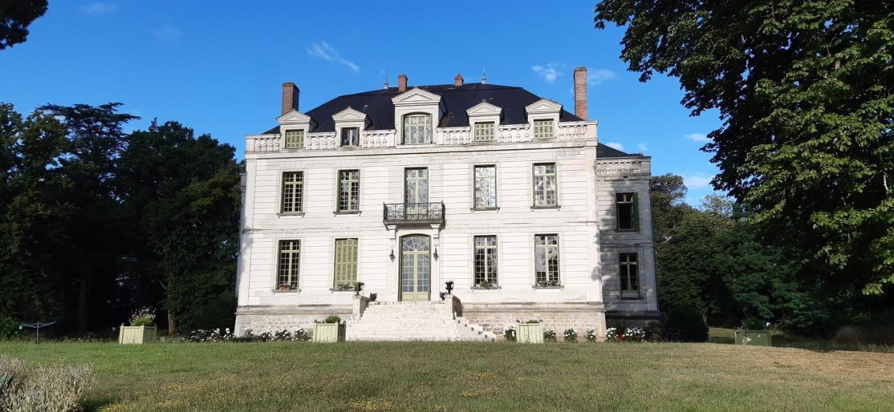 Le Chateau Du Breuil Mazières-de-Touraine Eksteriør billede